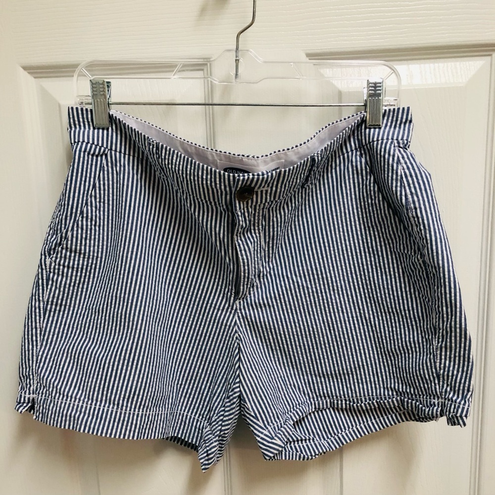 Old Navy Women’s Seersucker Shorts